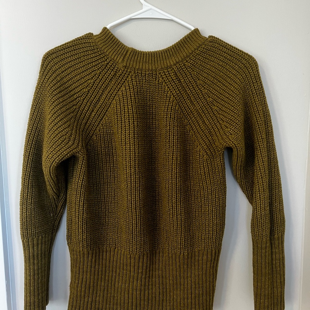 Universal Thread Olive Sweater Knit Size Small